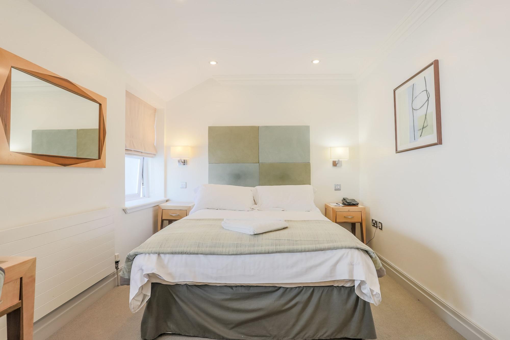 Claremont Hotel Douglas Bagian luar foto