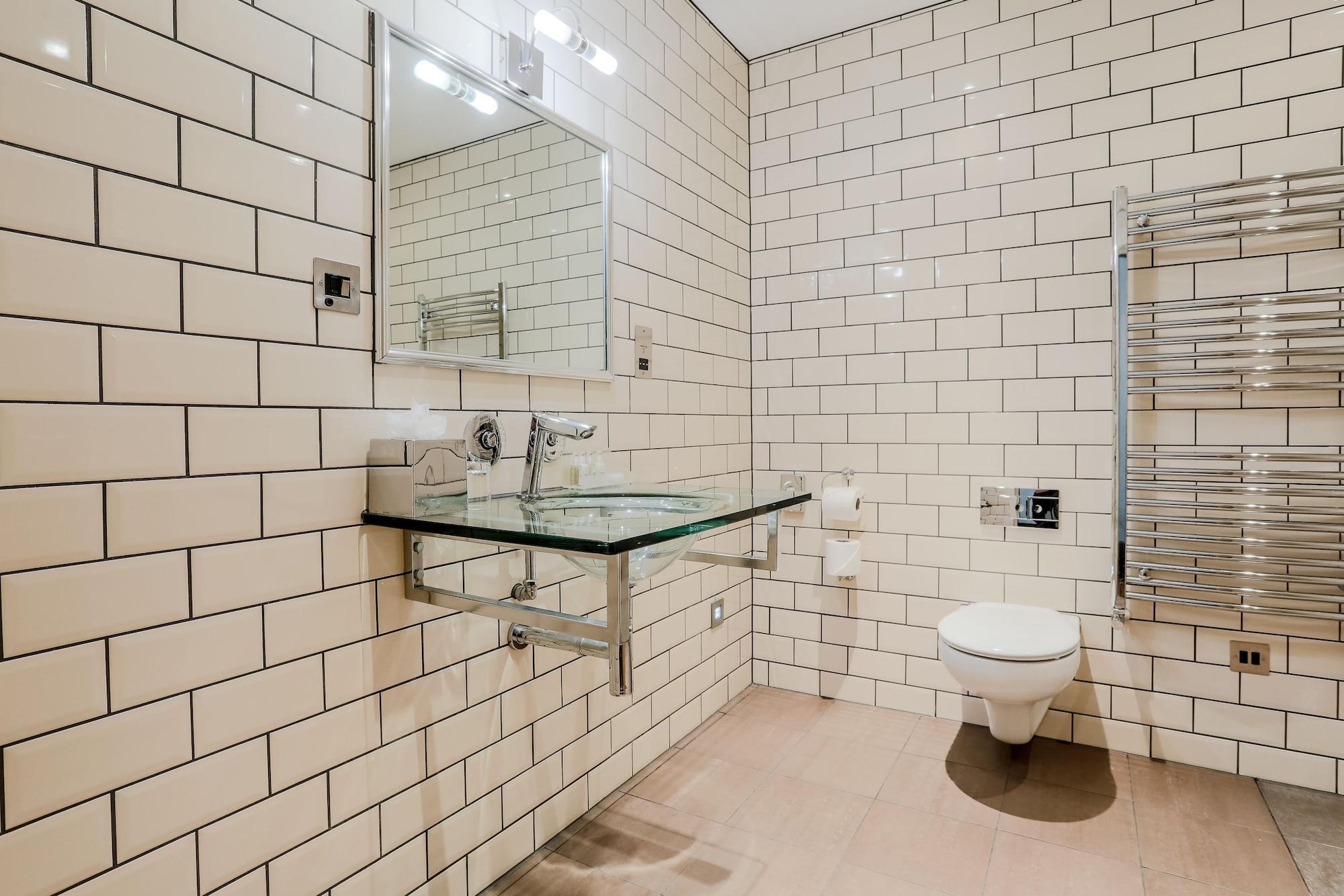 Claremont Hotel Douglas Bagian luar foto