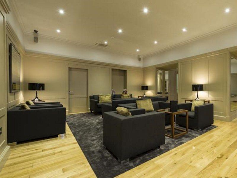 Claremont Hotel Douglas Bagian luar foto